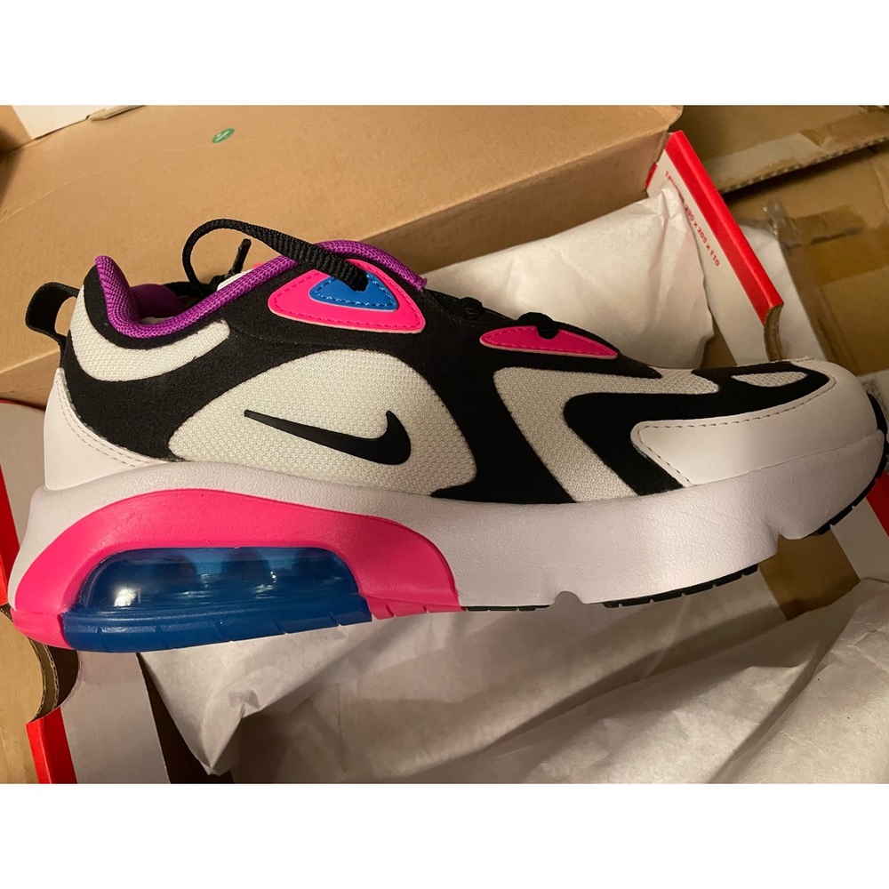 Nike Air Max 200 (GS) White/Black-Hyper Pink Size 6Y
